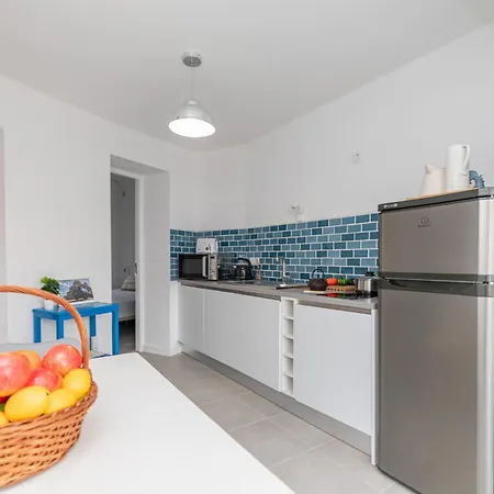 Casa Laurence-cozy 1 Bed House W Outside Terrace Apartment