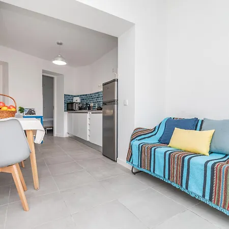 Apartment Casa Laurence-cozy 1 Bed House W Outside Terrace Tavira