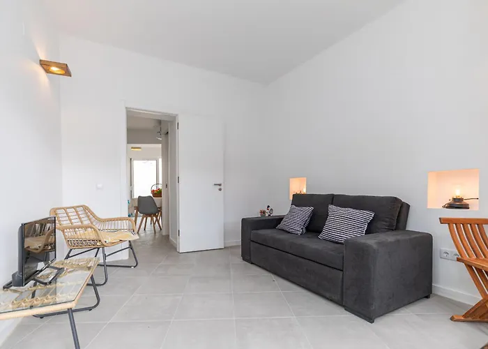 Casa Laurence-cozy 1 Bed House W Outside Terrace Tavira