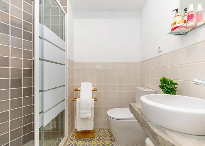 Casa Laurence-cozy 1 Bed House W Outside Terrace